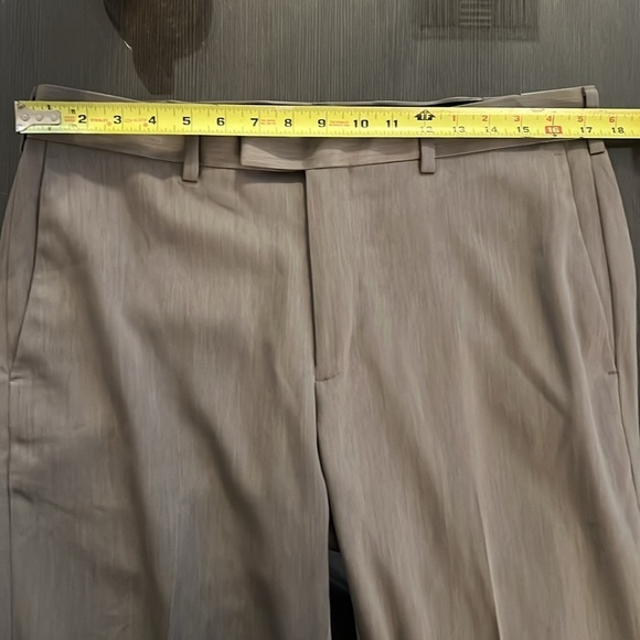 Axist Ultra Series Superior No Iron Moisture Resistant Dri Fit Pants Sz 34 x 29 - Picture 11 of 12